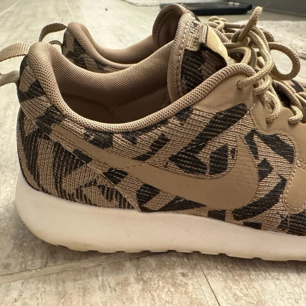 Nike this roshe